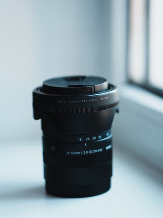 Obiectiv Sigma 18-50mm F2.8 DC DN Sony E