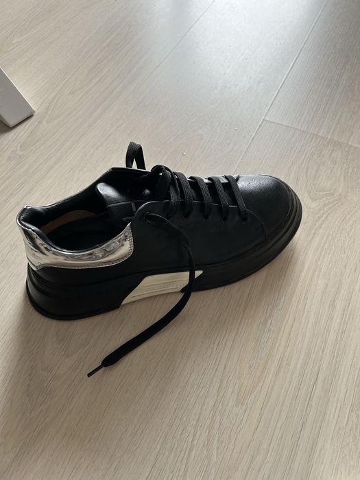 Pantofi sport f confortabili  si usori