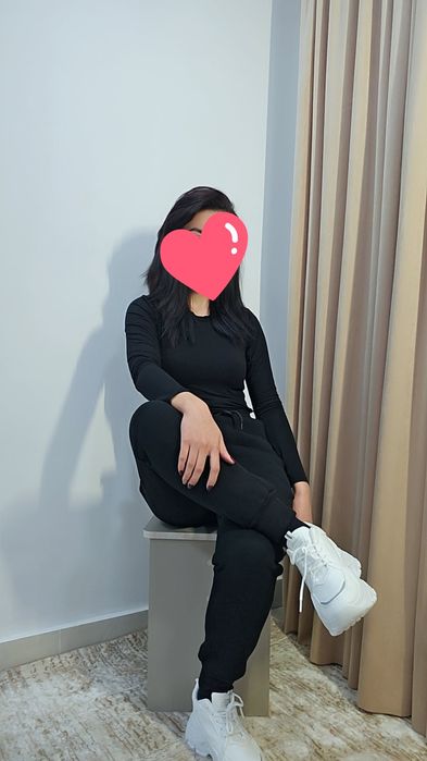 Женские спортивные штаны с начесом.