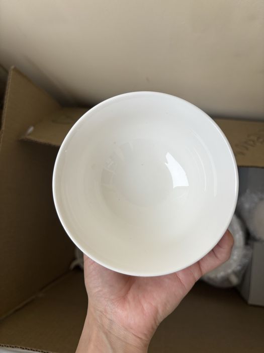 Продам набор посуды для гостей