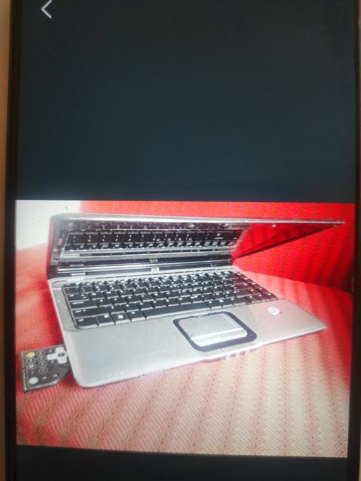 Laptop HP cu telecomandă pentru diferite activități