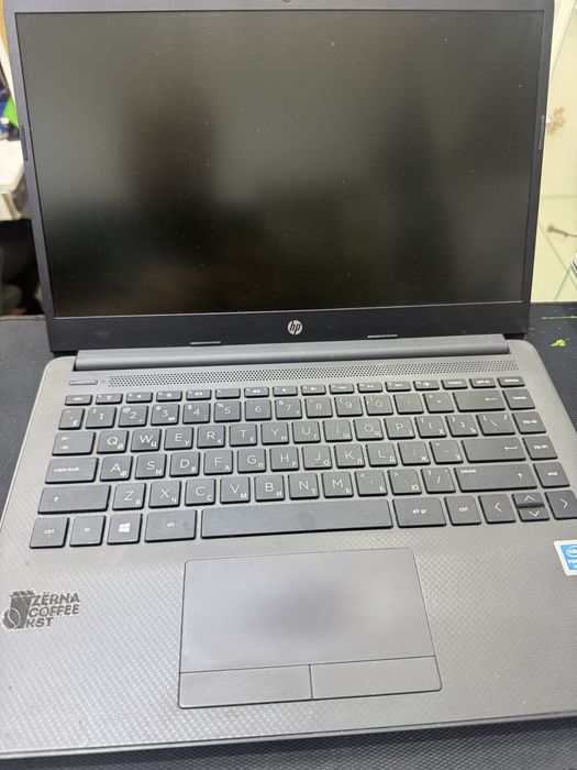 Ноутбук HP 240 G 8