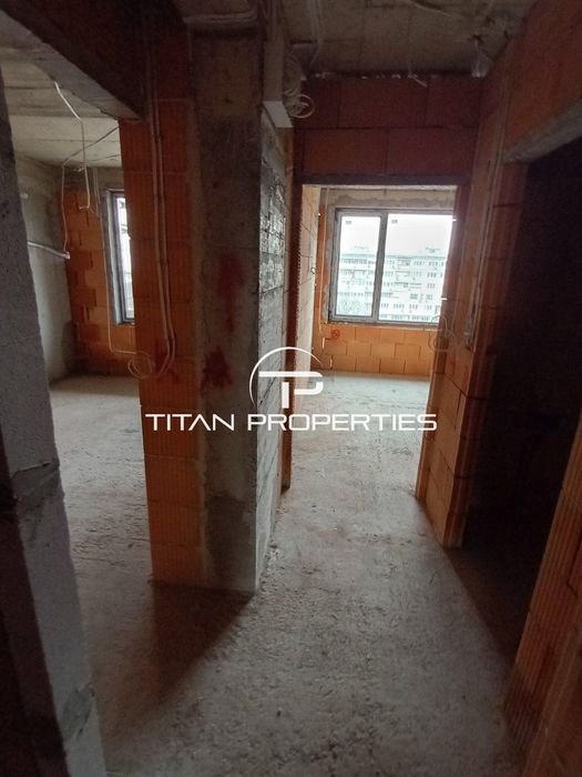 Продава се Двустаен апартамент в Бургас, Братя Миладинови - 51 кв.м за 1500 €/кв.м - Снимка #2