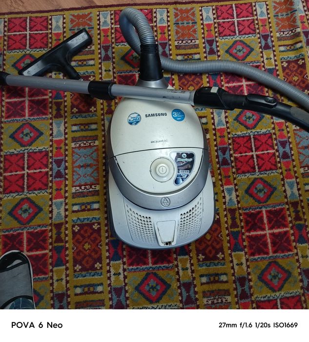 Продам рабочий пылесос