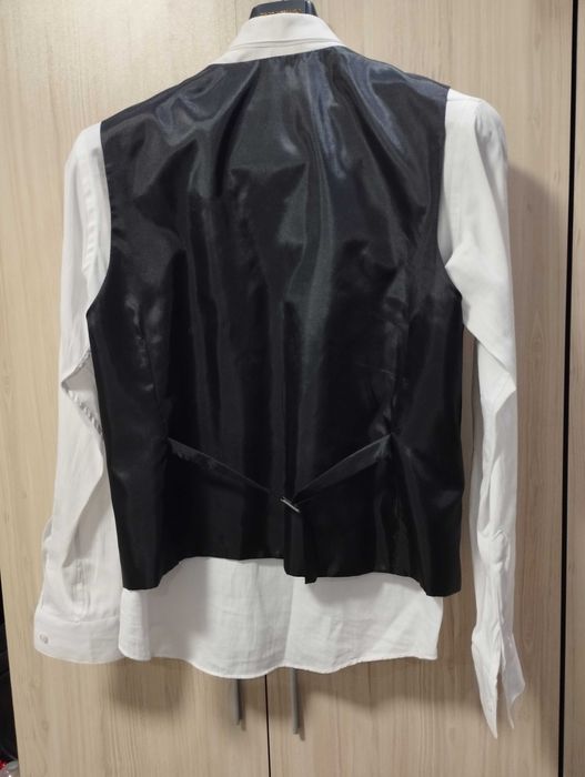 Мъжки черен костюм