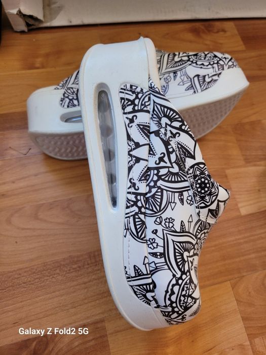 Papuci Mandala piele