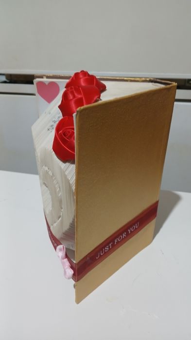 Сърца направени от книги