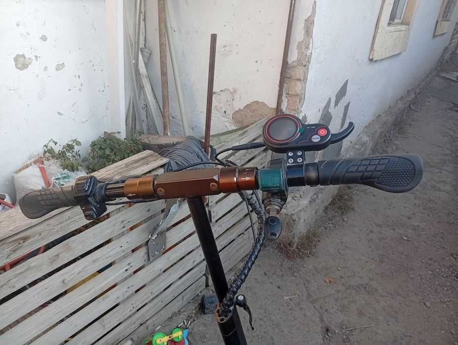 Электро самокат куго м5