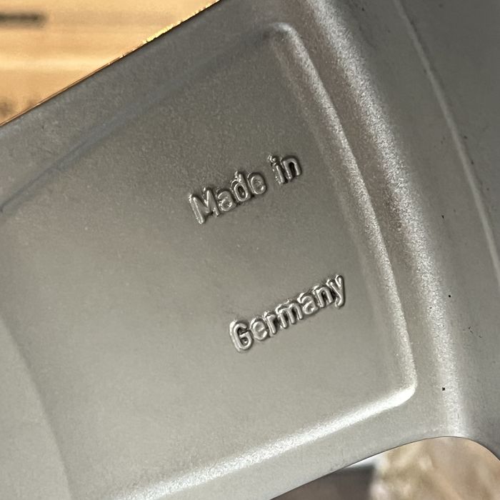 Оригинальные диски Audi A8 D4/4H, 8Jx18