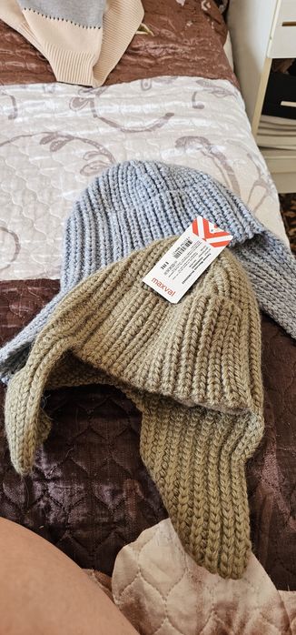 Шапка-ушанка в двух цветах