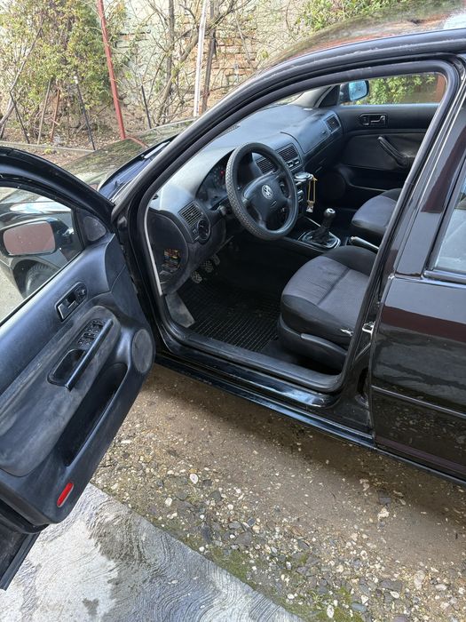 Vand golf 4 19 SDI stare buna