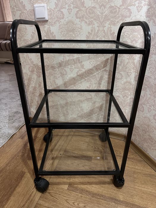 Продам стол помощник