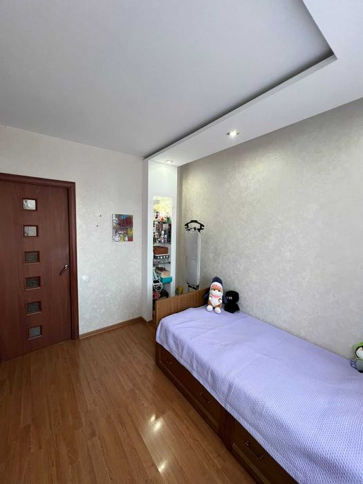 4 комн. Степной-1, 8/9 этаж