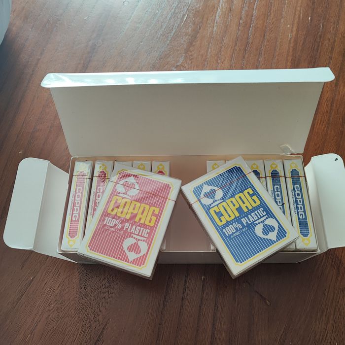 Продам пластиковые карты