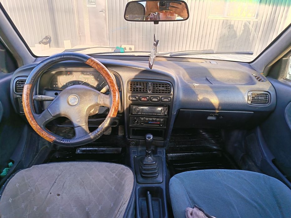 Ниссан примера п10