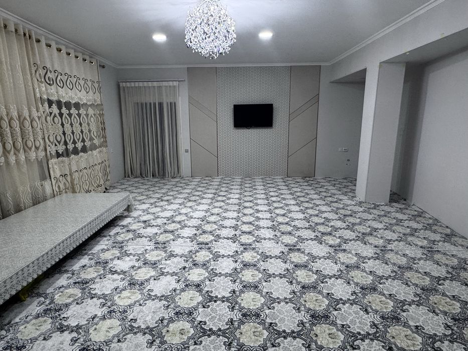 Уй ижарага берилади. Галаба хох кучаси йулги устида. Ориентир MAXIMUM