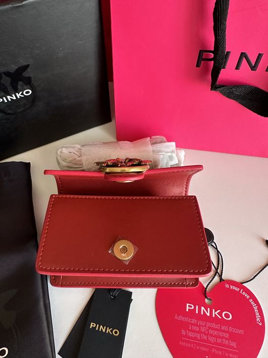 Оригинална чанта Pinko micro model в червен цвят