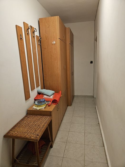 Дава се под наем Двустаен апартамент в Варна, Цветен квартал - 54 кв.м за 298.86 € - Снимка #2