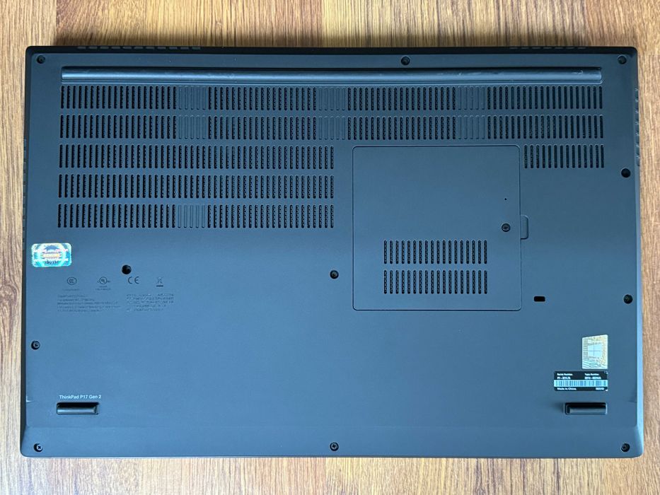 17.3' Full HD i7-10750H Lenovo ThinkPad P17 32GB DDR4/512GB/Nvidia 4GB