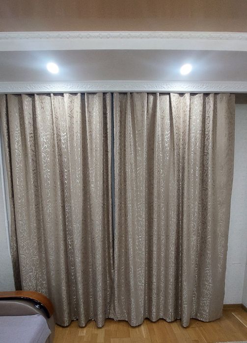 Шторы в комнату, 268*1.5