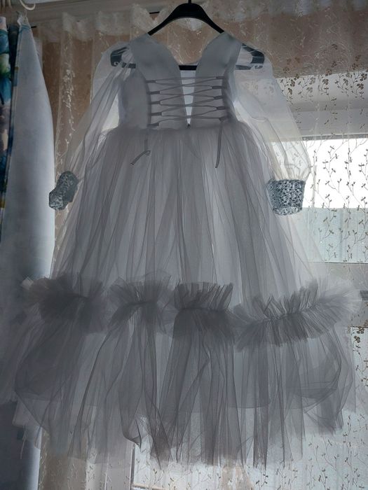 Платье на девочку