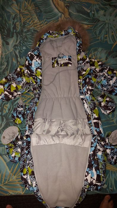 Продам детский комбинезон