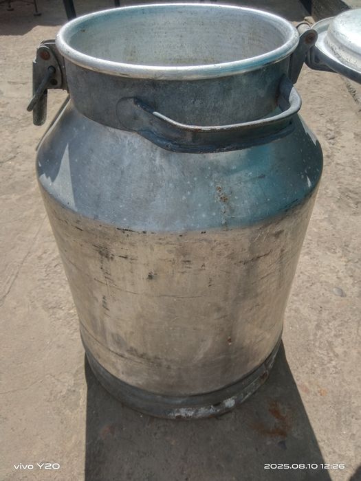 Продам флягу литров