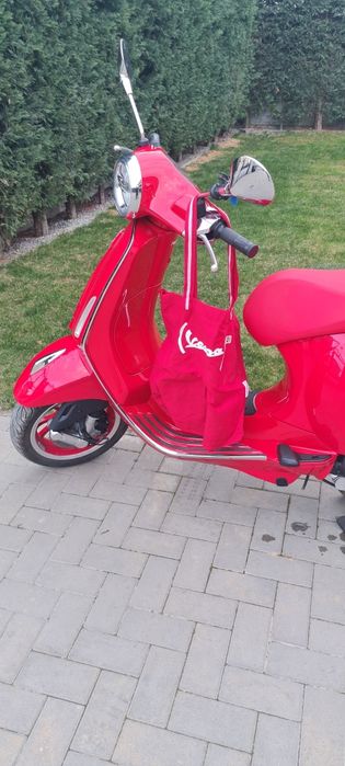 Vînd Vespa Primavera 50cm