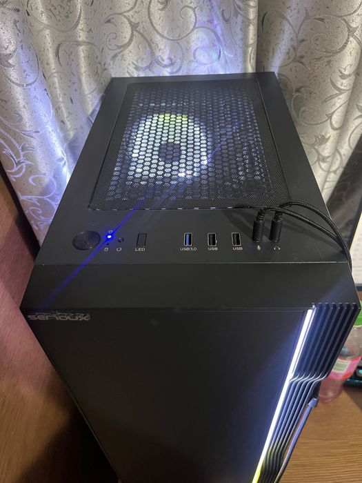 Pc gaming 5600x,folosit 2 luni