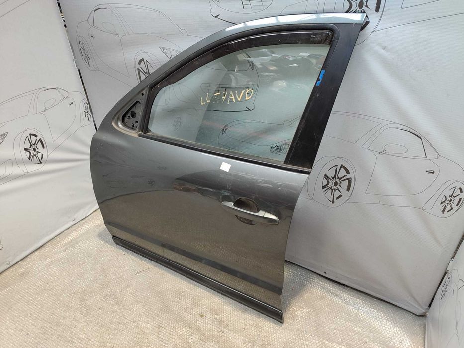 Ușă Față Stânga Hyundai Santa Fe SUV Gri Cod Culoare D2 / V7 Gunmetal-CM 2008 / [2006-2013] / 761112B030 (2C)
