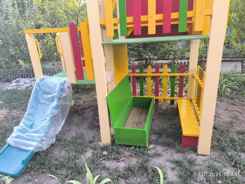 продаем детскую площадку