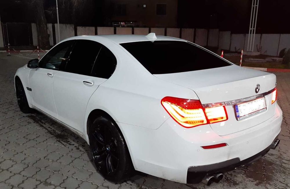 Dezmembrez Seria 7 F01/Bara/Usa/Geam/Capota/Grila/Radiator/Interior