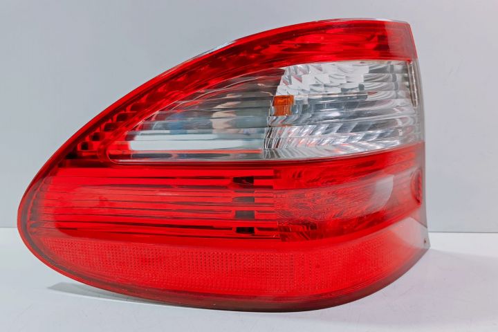 Stop  tripla stanga fara soclu A2118201564 Mercedes-Benz E-Class W211