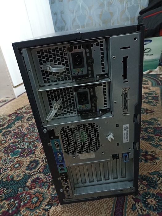 Продам сервер Dell PowerEdge 2800.