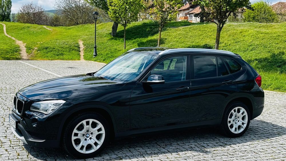 Vând BMW X1 ( XDrive )