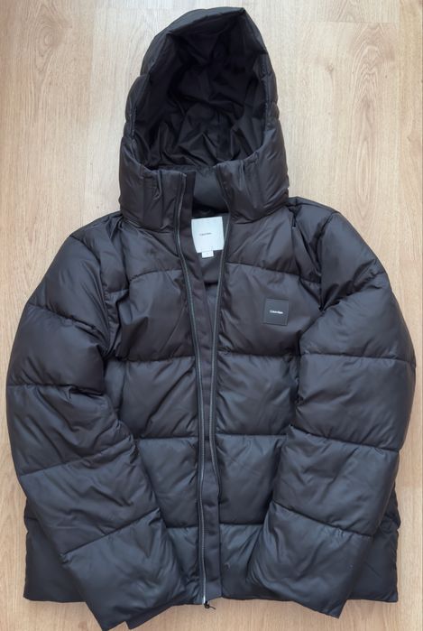 Оригинално яке на  Calvin Klein като ново