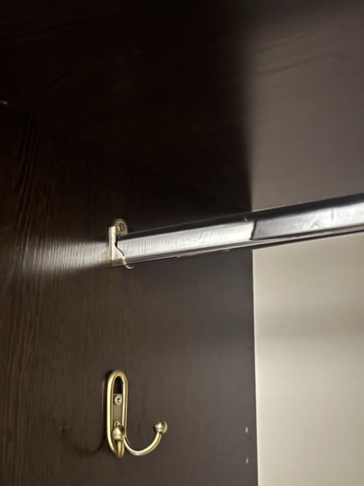 Шкаф для прихожей очень хорошая