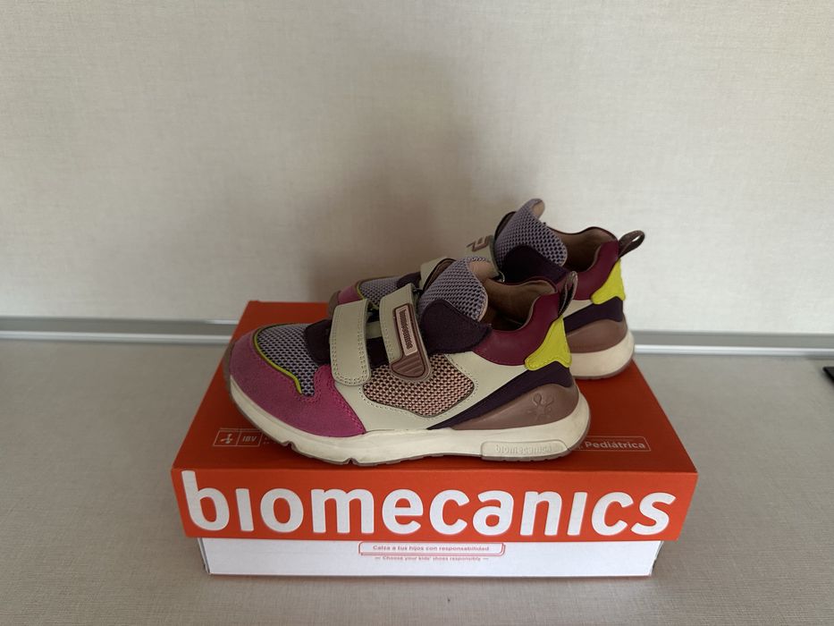 Детски обувки BIOMECANICS 30 номер стелка 19 см