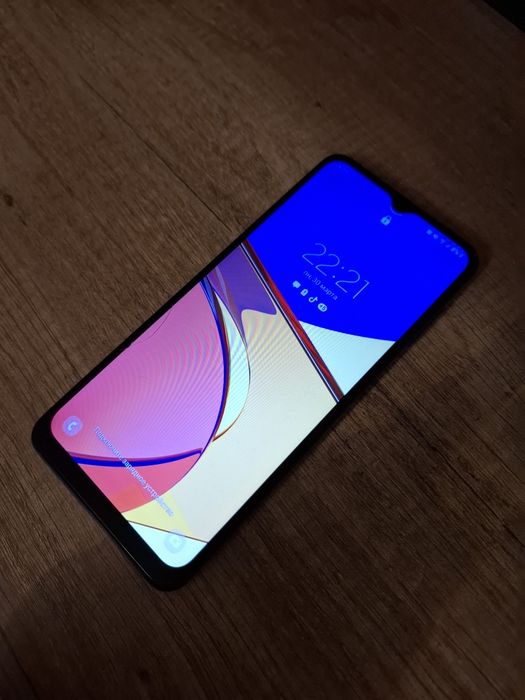 Срочно продам самсунг а12