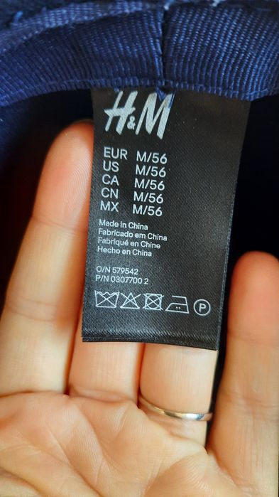 Стилна шапка и шал