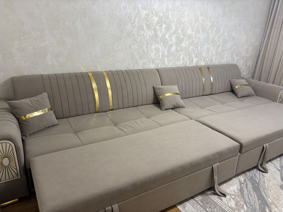 Продам диван в хорошем состоянии!!