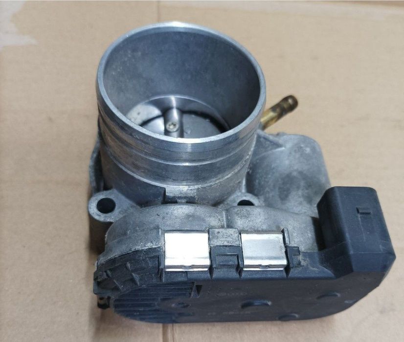 Clapetă : Audi A2 , Vw golf 4 ... Bluza top