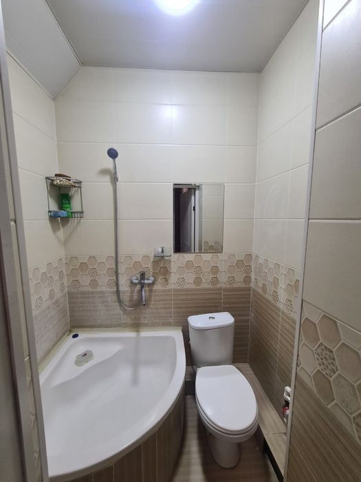 Продаётся однокомнатная квартира в М.Улугбекский р, Карасув 6