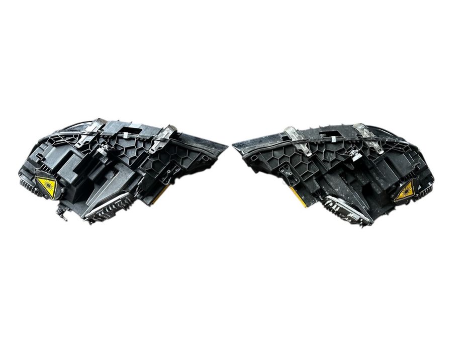 Bmw G20 Laser комплект фарове 9481707/9481708