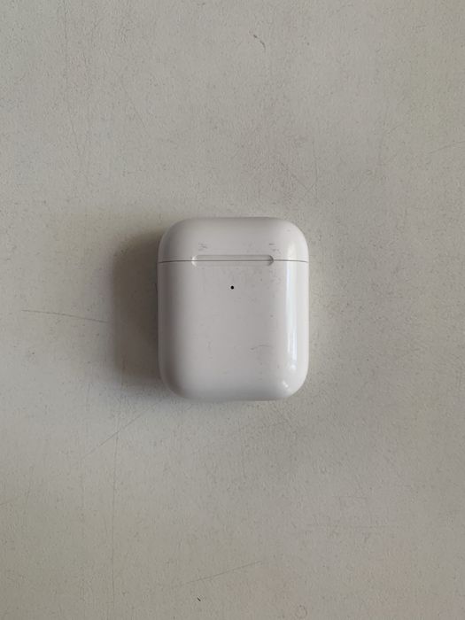 Apple airpods 2