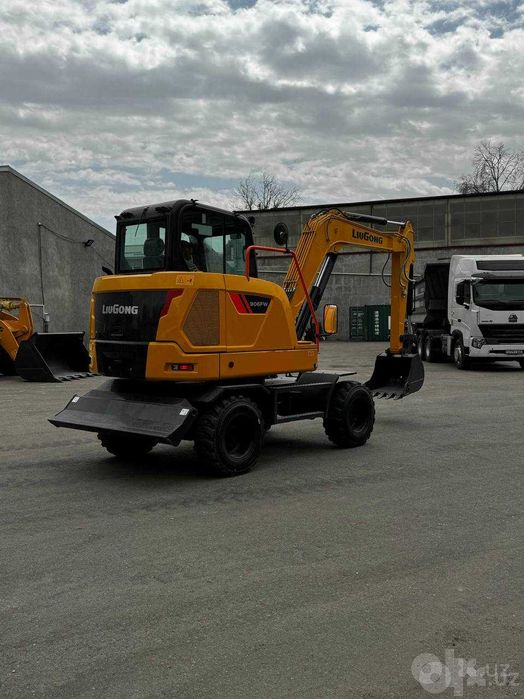 Рассрочка !!! Мини экскаватор LiuGong 906FW (Объём ковша 0,18 м³)