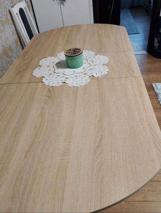 Masa extensibila 6 persoane