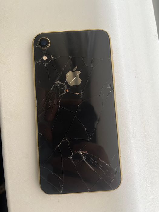 Айфон Хр сатылады жаксы багага