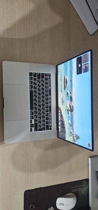 MacBook Pro 2019 i7 16gb 512ssd