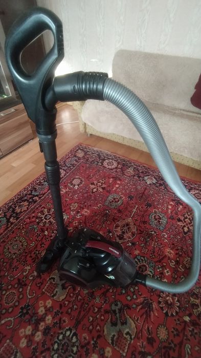 Продам пылесос Самсунг